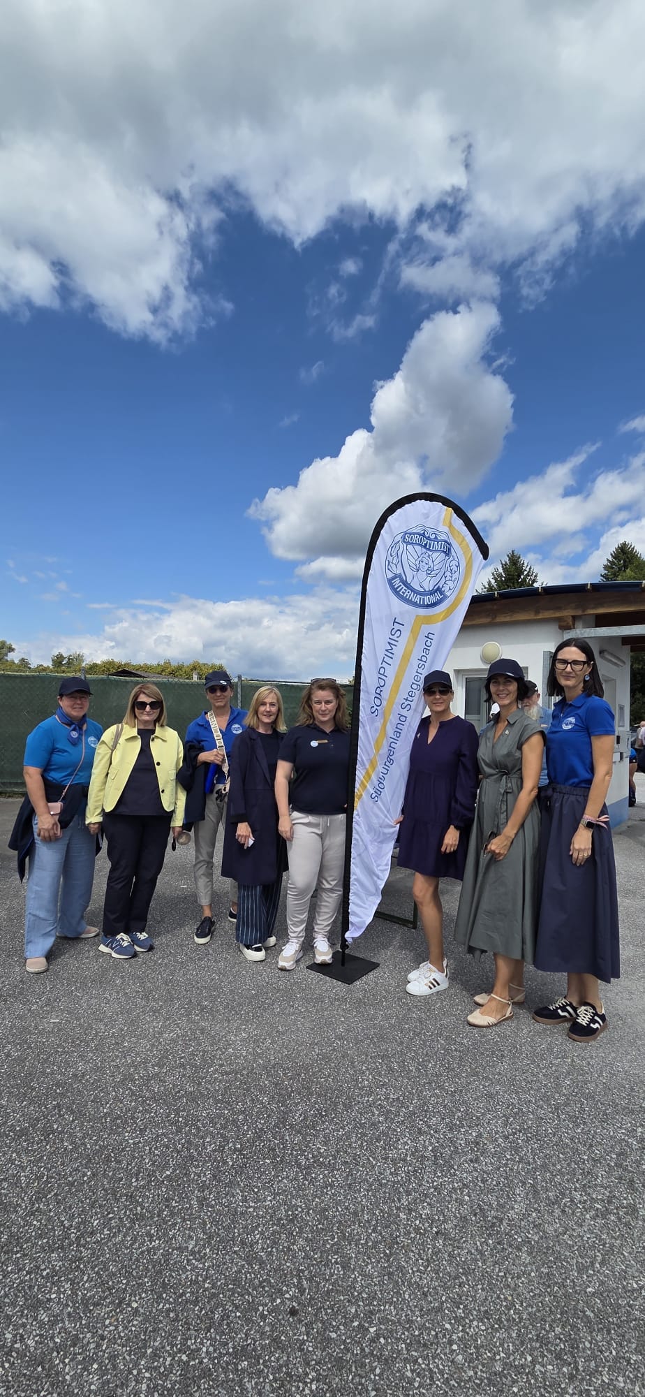 Frauen im Sport – Soroptimistinnen als Matchpatinnen beim FC Südburgenland